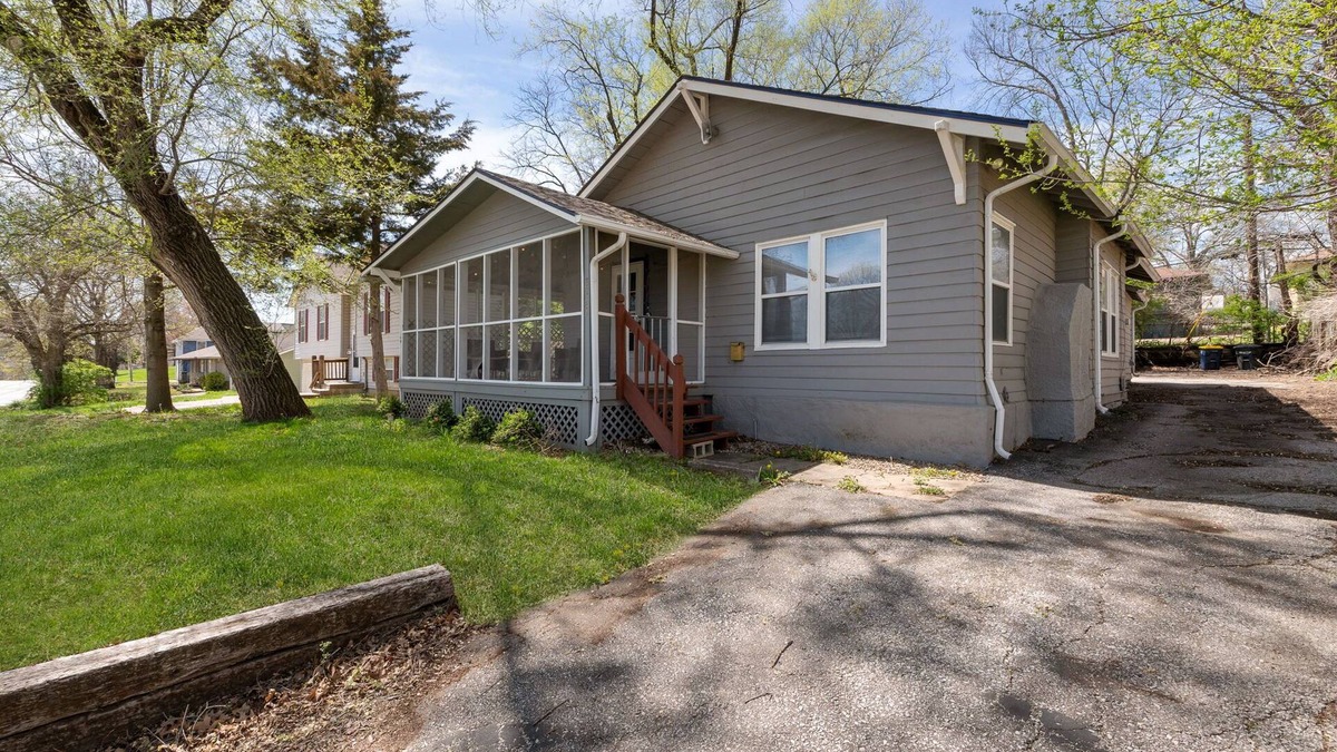 Rockhill Manor House | Serene Haven Retreat 2BR 1BTH