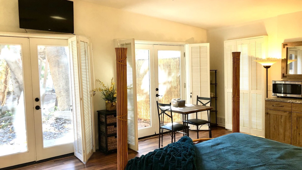 Indian Wells Apartment | Serene, ideally-located studio near El Paseo and Concert grounds