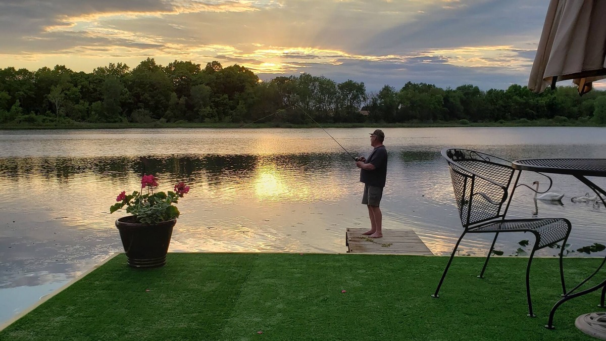 Sturgis Apartment | Serene Lake/Fishing Retreat w/outdoor hot tub and indoor Jaccuzzi