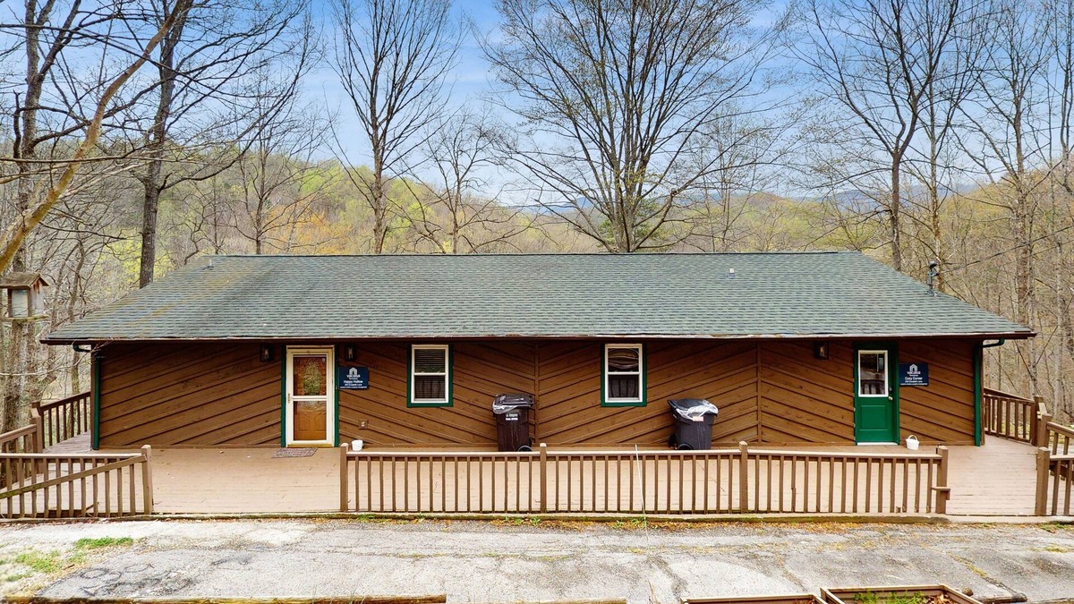 Caryville Cabin | Serene lake home with foosball, dartboard, luxe kitchen - dog friendly!