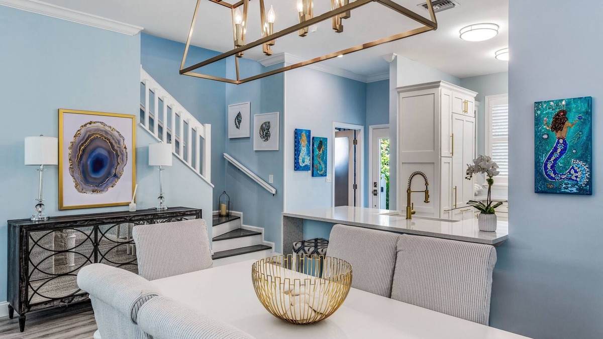Bahama Village House | ~Serene Lily~ Luxurious 2 bed, 2.5 bath home in the upscale Truman Annex