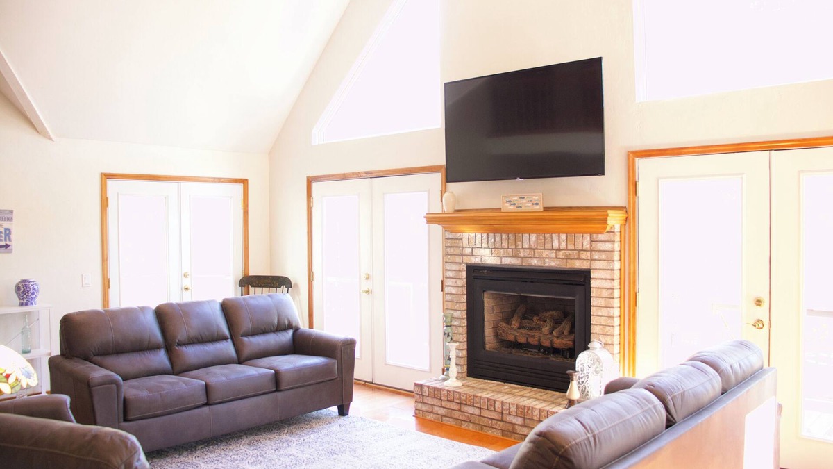 Branford House | Serene, Luxurious Riverside Home w/Dock!