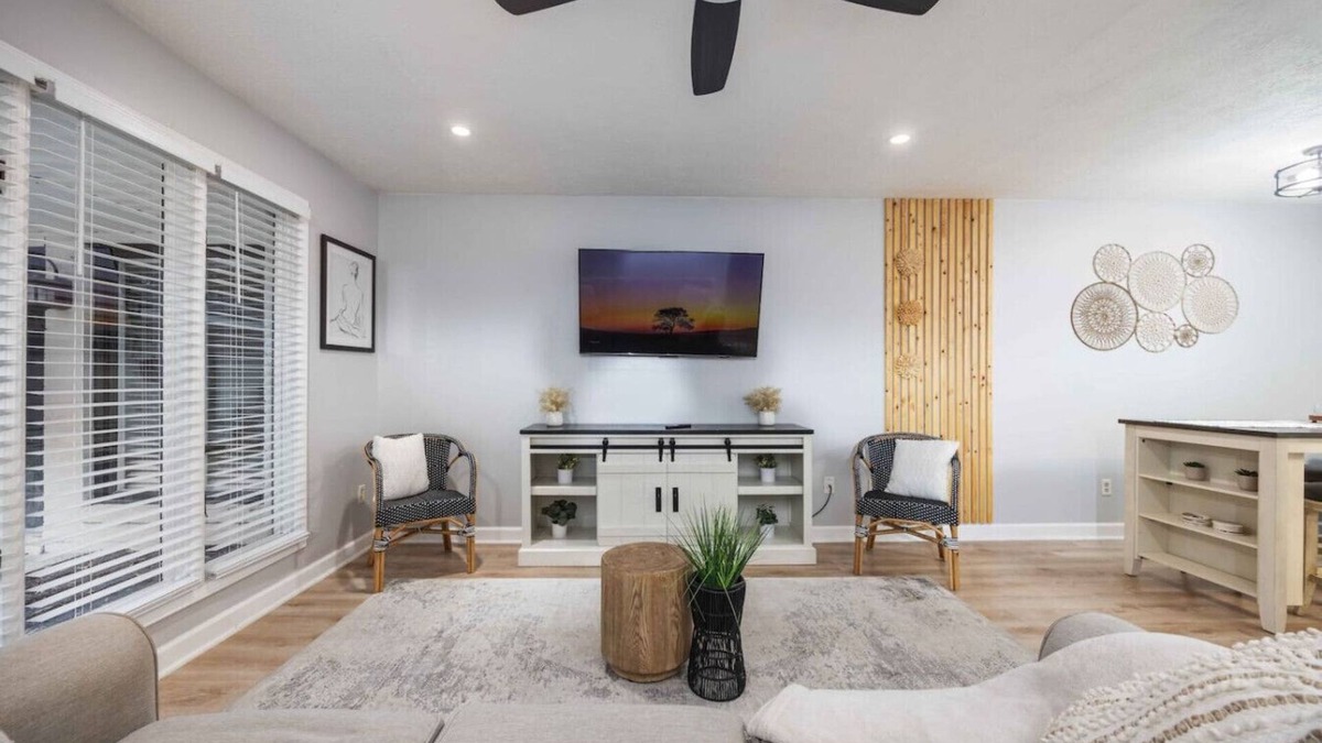 Columbus Apartment | Serene Midtown Apartment: 8 mi to Ft Moore