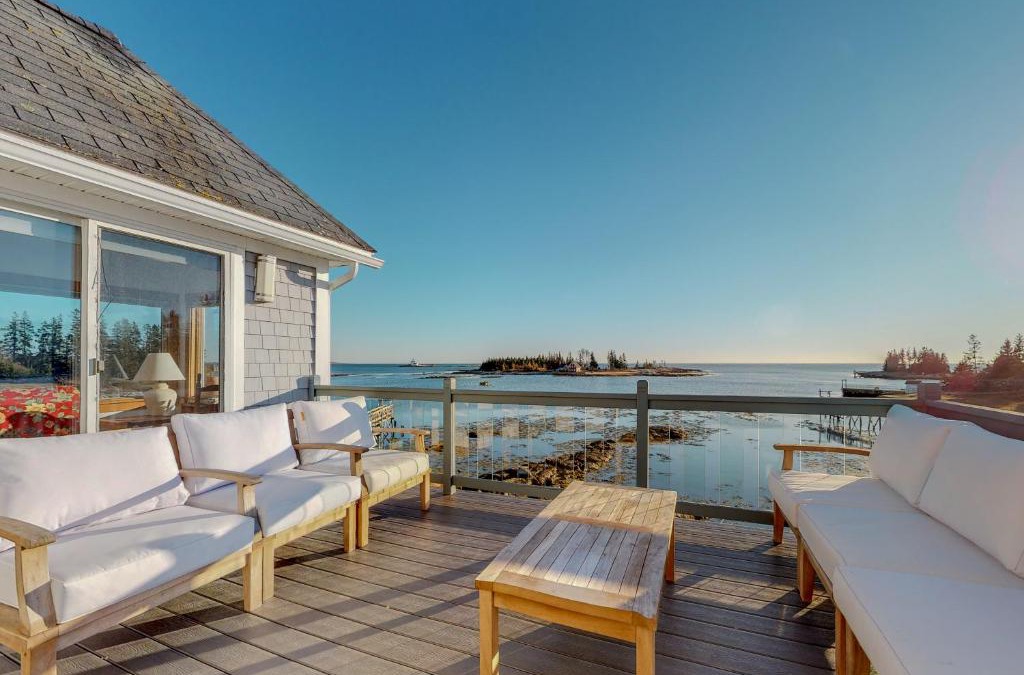 Newagen House | Serene Newagen House