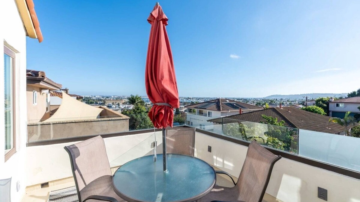 Point Loma Apartment | Serene Point Loma Retreat - Modern 2BR with Views of Point Loma
