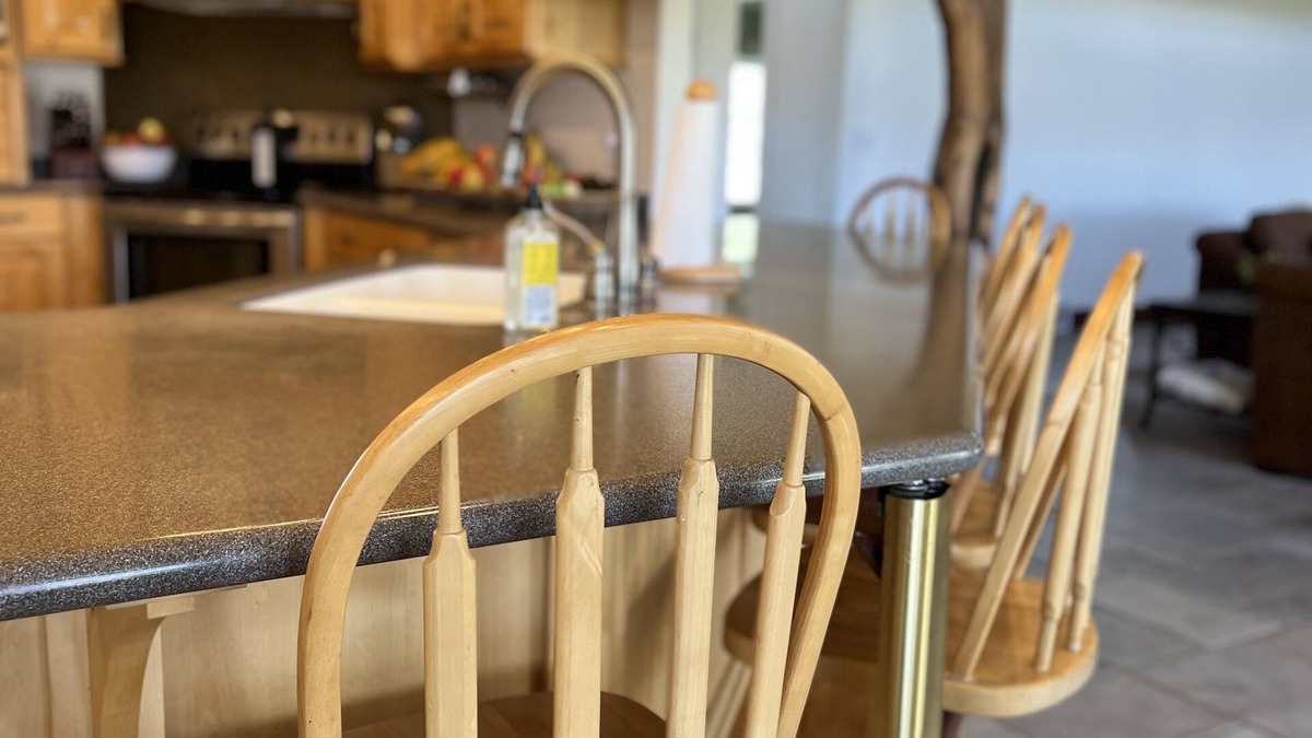 Sevier County House | Serene Ranch House
