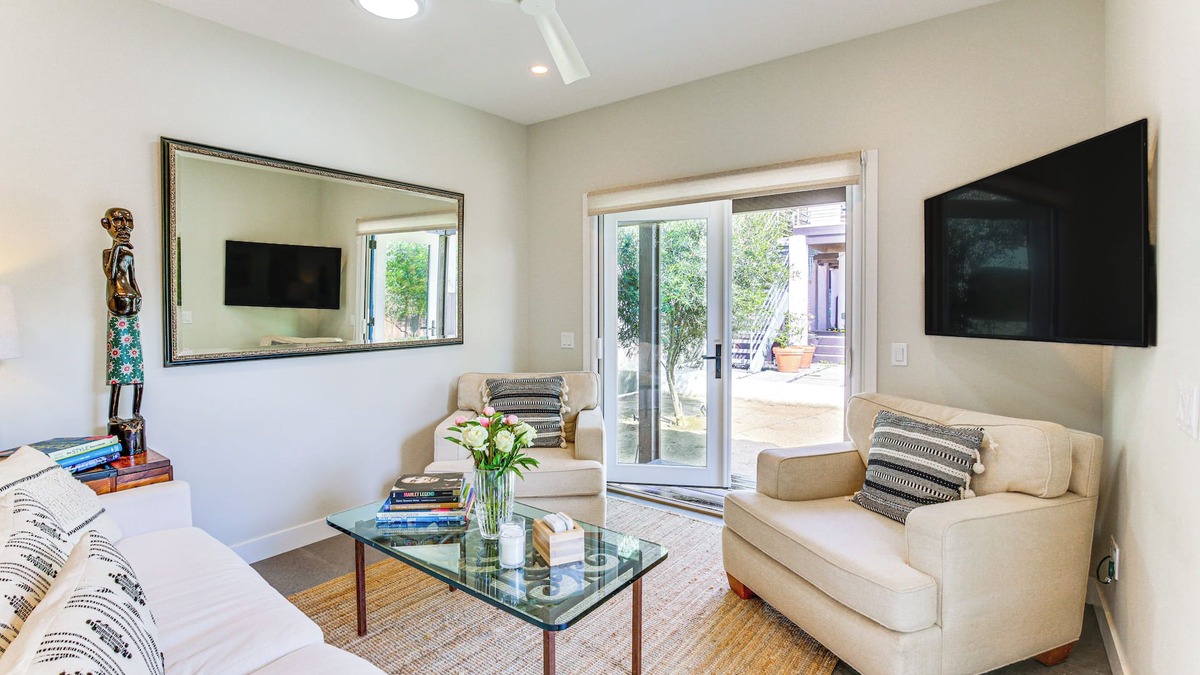 Point Loma House | Serene San Diego Retreat w/Deck - Walk to Bay!