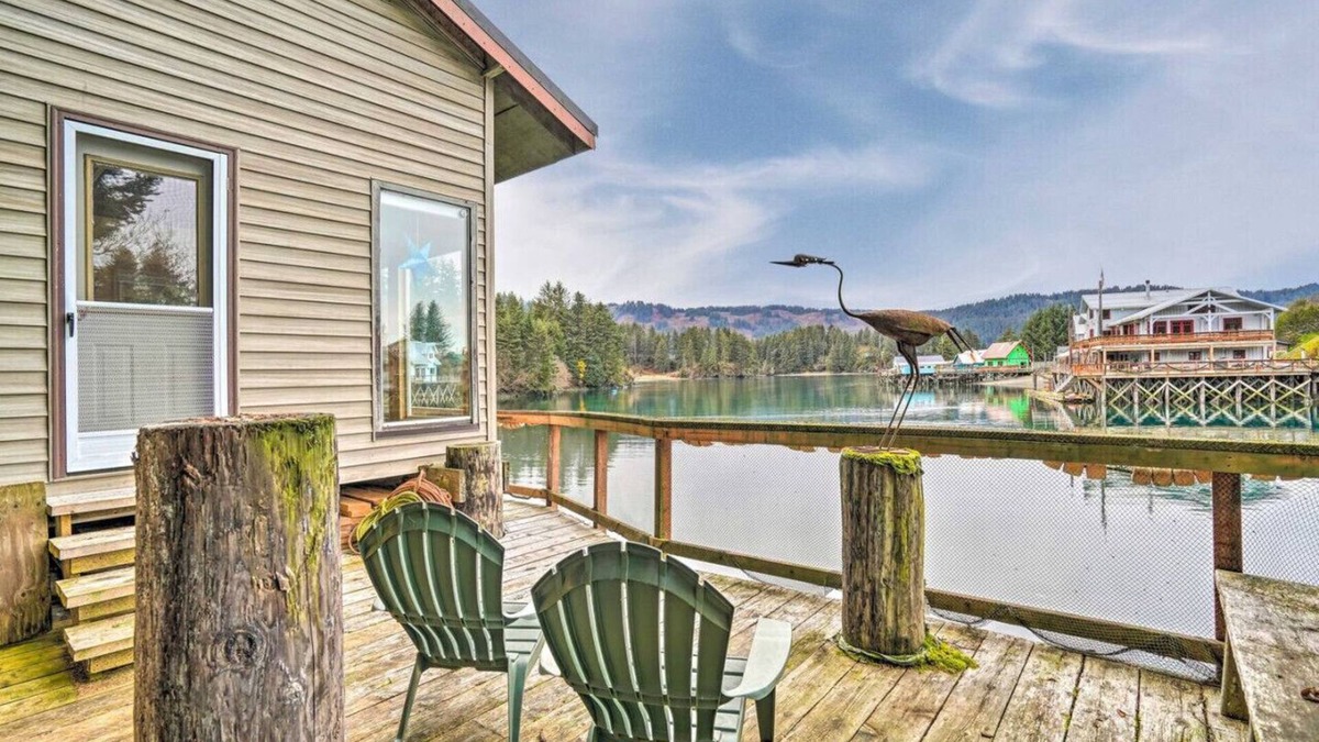 Seldovia Cabin | Serene Seldovia Cabin