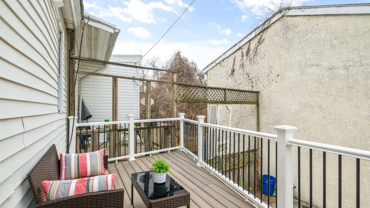 Manayunk Apartment | Serene Silverwood – Spacious 2B/2B with Parking