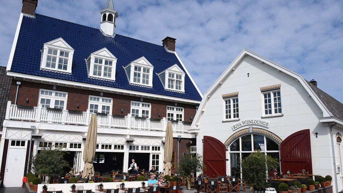 Municipality of Huizen Hotel | Serene Stay w/Oniste Dining Near Huizer Museum, Nature Reserve & Cultural Sites