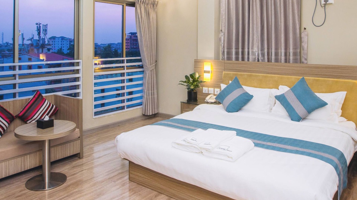 Yangon Hotel | SERENE Stays Hotel