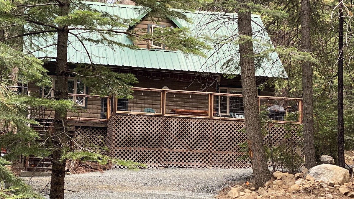 Strawberry House | Serene Strawberry Mountain Cabin - minutes to Pinecrest and Dodge Ridge