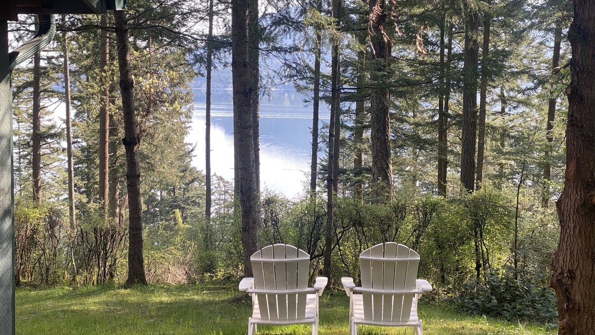 Eastsound Cabin | Serene Waterview Cabin at Laughing Moon Farm