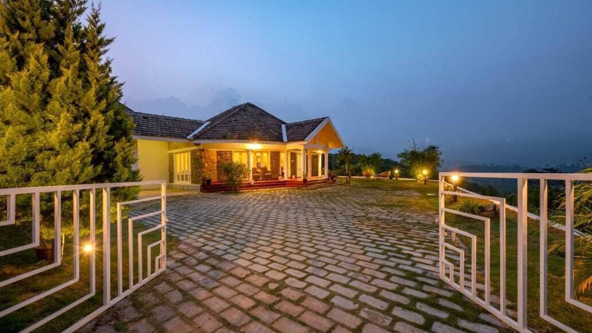 Peermade House | Serenity.a hillside retreat