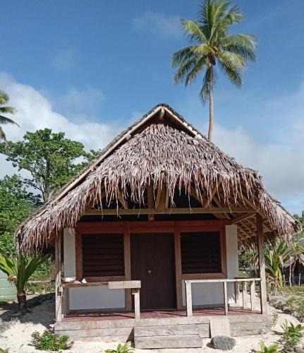 Port Olry Hotel | Serenity Bungalows