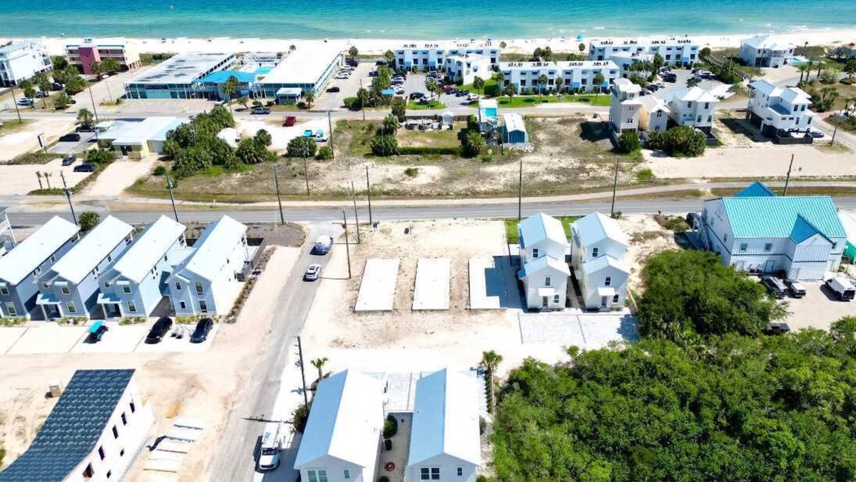 St. George Island House | Serenity by the Sea II St George Island Pool Home