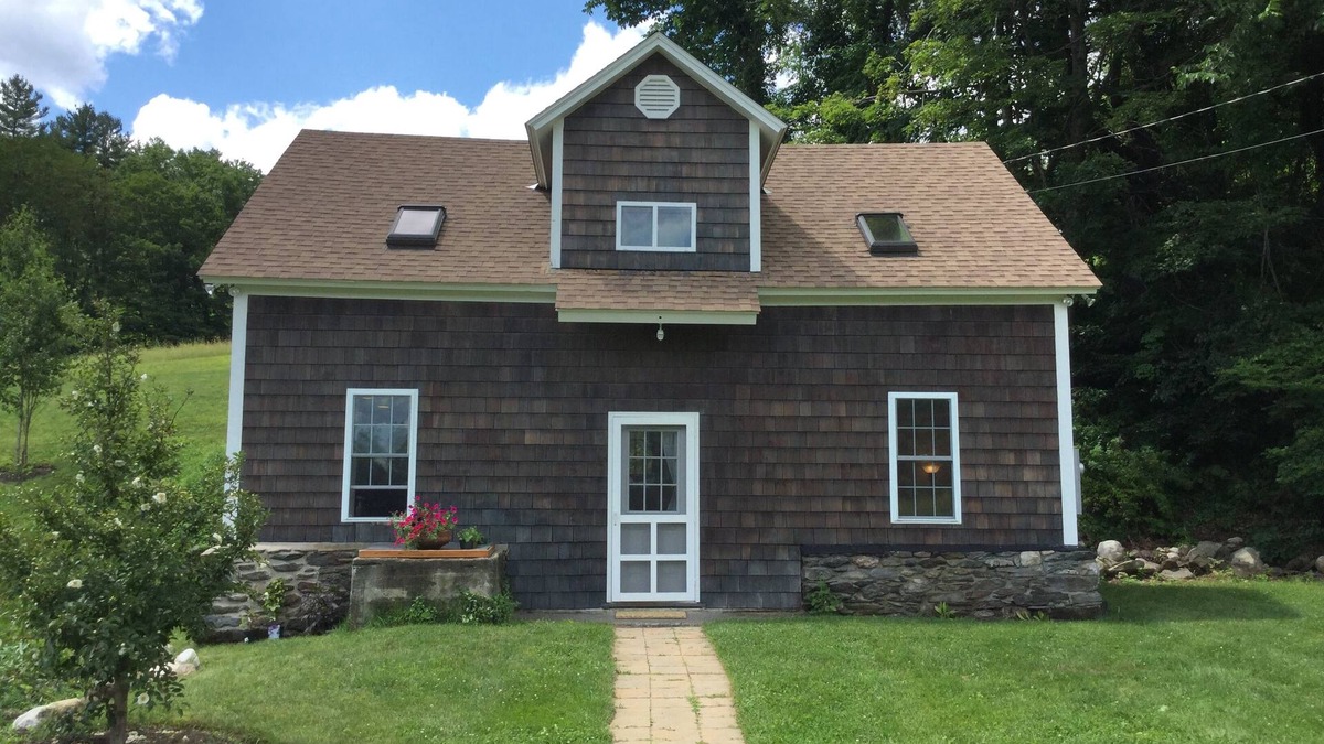 Brattleboro House | Serenity Cottage in Southern Vermont…