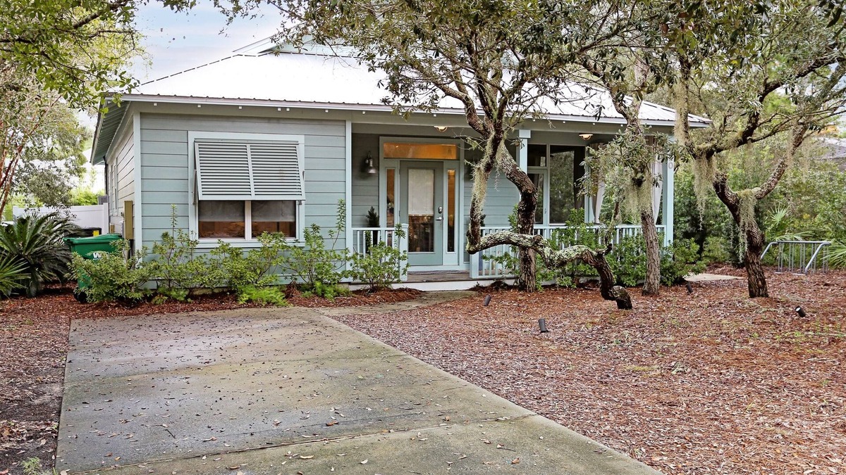 White's Gulfview House | Serenity Cottage-Pool, Private Beach- Dog Friendly