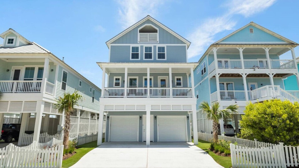 Beachside Village House | Serenity Cove - Lux 4bd House w/Beach Access