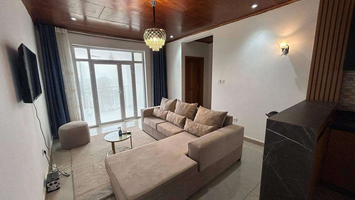 Buea House | Serenity Heights Guest Houses