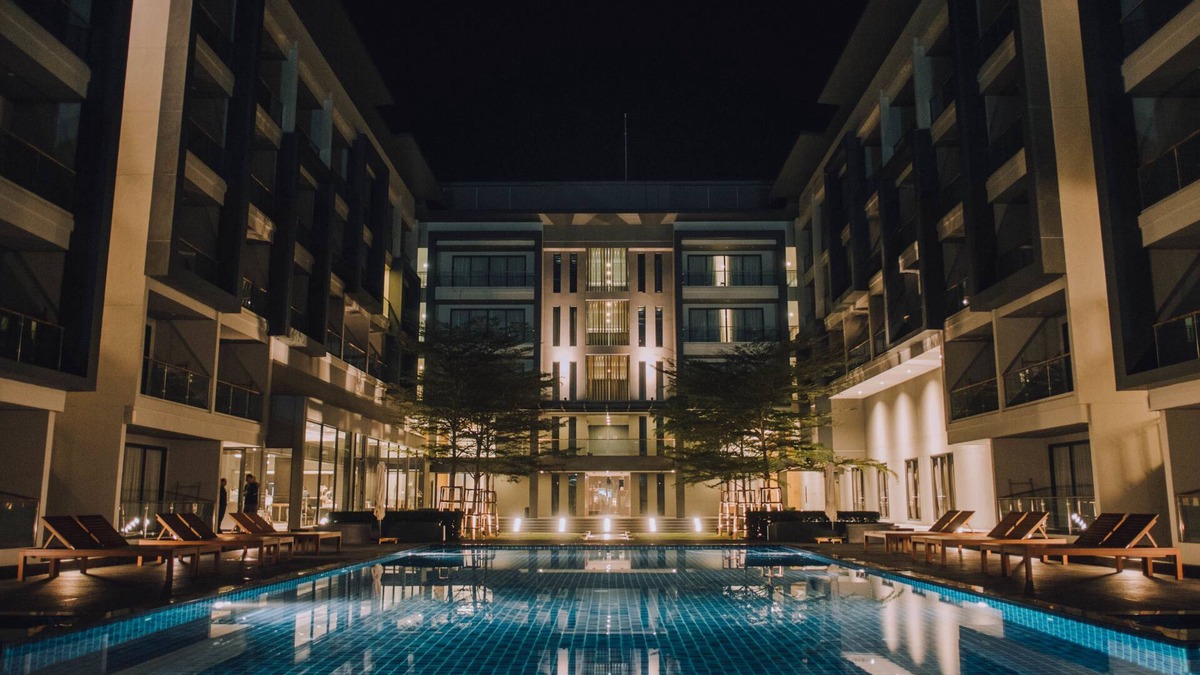 Kabin Buri Hotel | Serenity Hotel Spa & Onsen