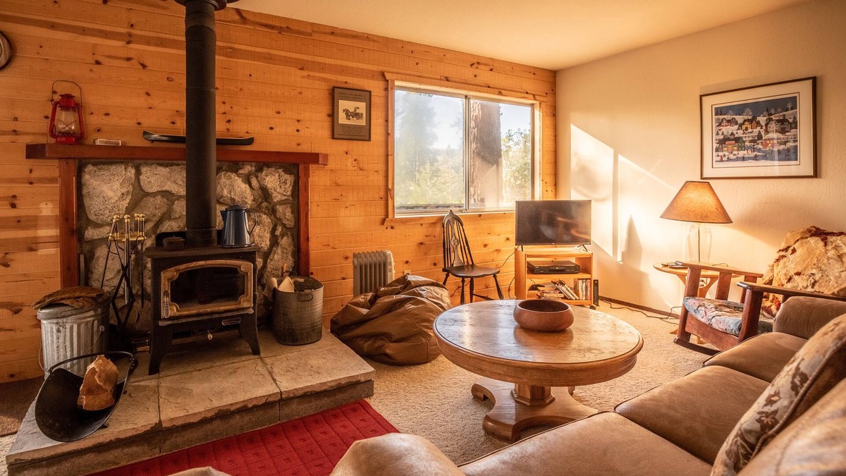 Camp Connell Cabin | Serenity Now! : 2 BR, 2 BA Cabin or Bungalow in Dorrington, Sleeps 4