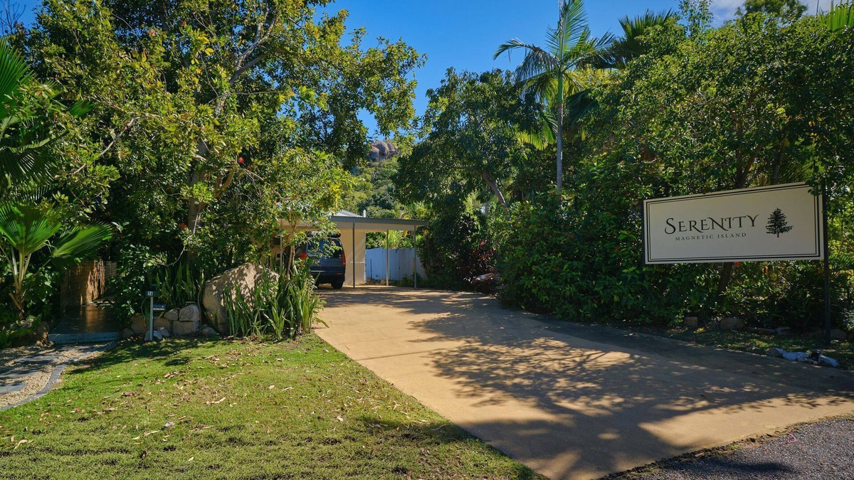 Picnic Bay Apartment | Serenity on Magnetic Unit 5 - A friendly family environment