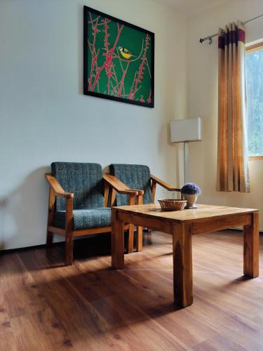 Naggar Bed & Breakfast | Serenity Stays - Manali, Naggar