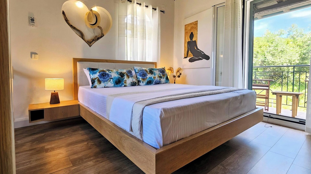 Benitses Villa | Serenity Villa Retreat in Corfu close to Resort