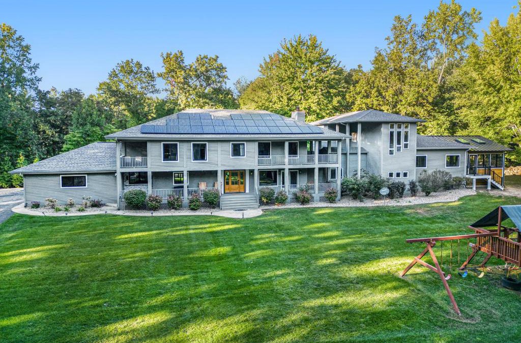 Saint Joseph House | Serenity Woods Family Retreat