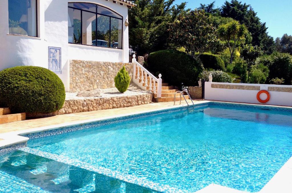 Alcalar Villa | Serra & Mar Country Beach House