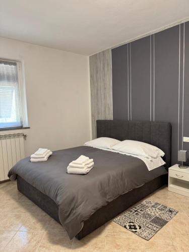 Serravalle Scrivia Apartment | Serravalle Shop&Stay