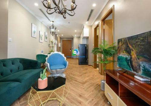 Hang Xanh Apartment | service luxury Apartment in Vinhomes Landmark zone