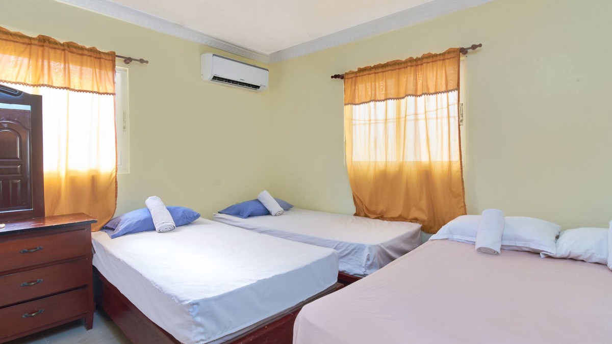 Corales del Sur Apartment | Serviced 2 Bedroom 2 Bathroom Apartment in Corales del Sur close to the Airport