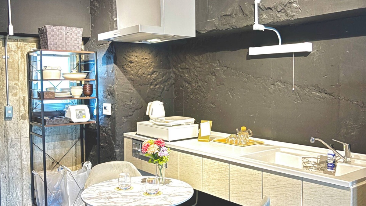 Chuo Ward Bed & Breakfast | Serviced Apartment SAKURA MEE, Sakura Mee, comfortable studio 37 sq.m., 13 min. walk from Kumamoto Bus Terminal, free WiFi, car rental available