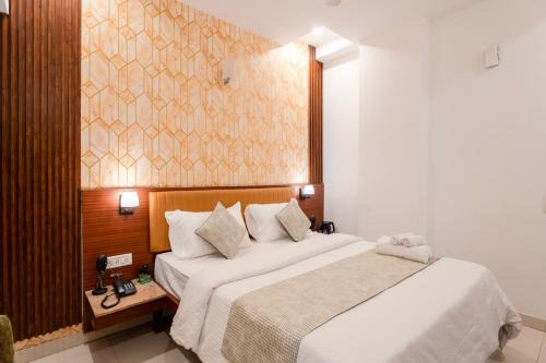 Gurugram Apartment | Serviced Apartments Near Medanta Hospital Medicity By The Lodgers