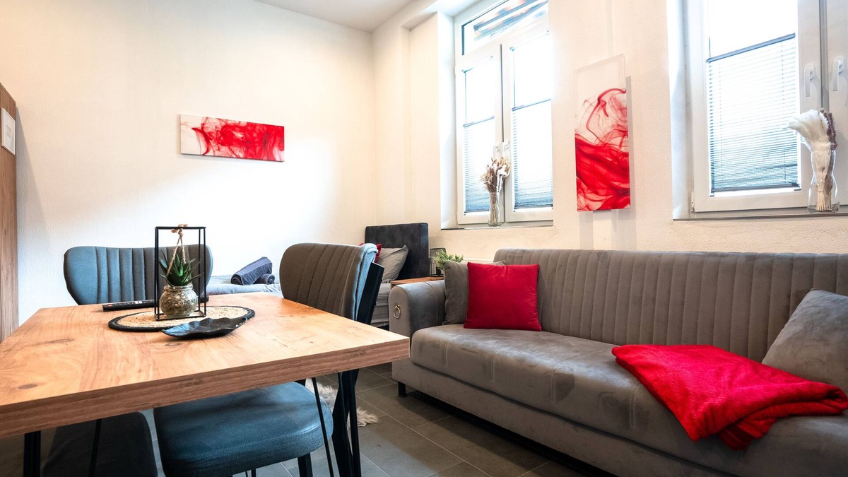 Hochlarmark Apartment | Serviceroom24 - Apartment 1 in Recklinghausen Hoch Wlan - TV - 24-7 Check-in