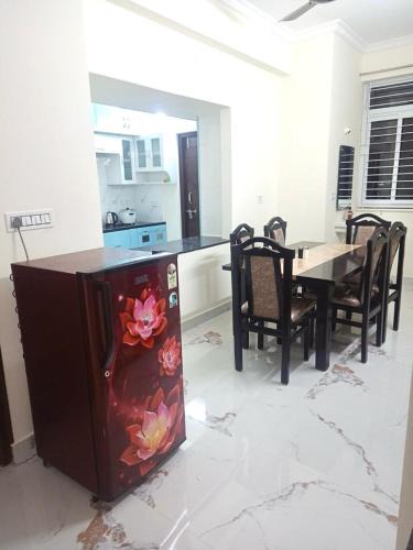 Kukatpalli Apartment | Servostay KPHB Phase 15 New Stunning 3 BHK - 1st Floor