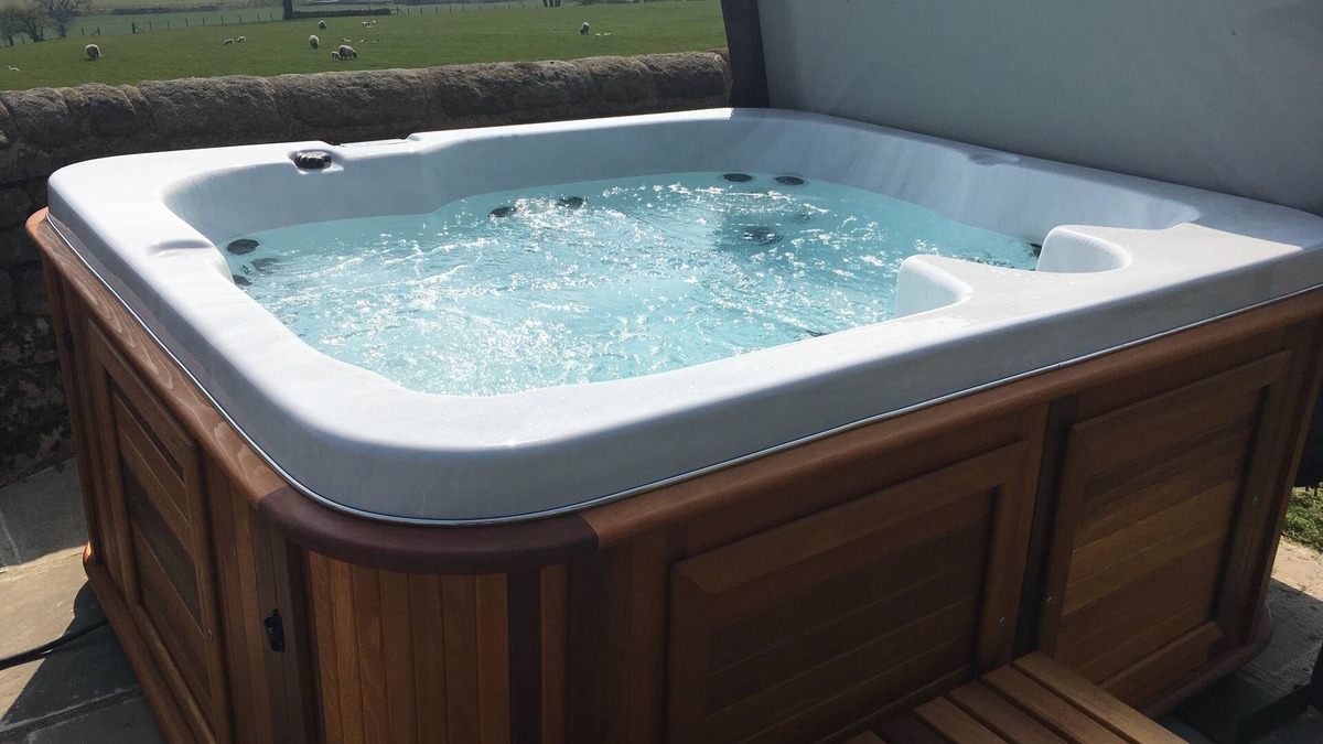 Otley Cottage | Set on a working Dairy farm stunning views, a hot tub and pet freindly