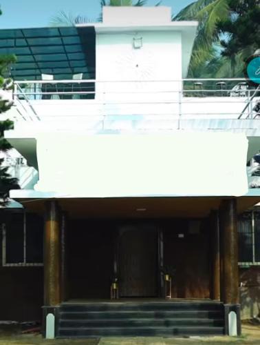 Nala Sopara Villa | Sets on the Beach