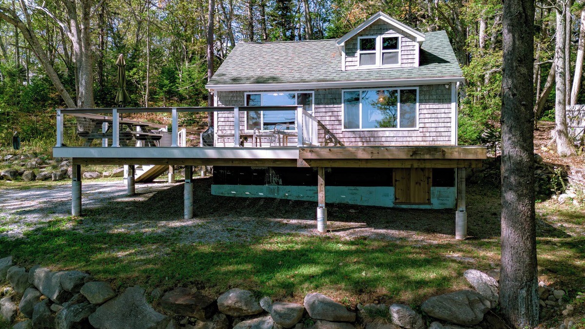 Cushing Cottage | Settlers Cottage, cute Maine home with water views
