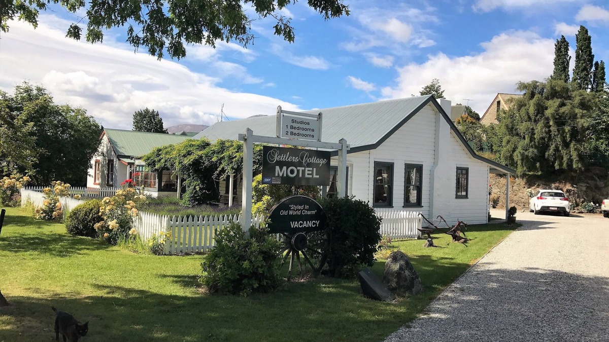 Arrowtown Other | Settlers Cottage Motel