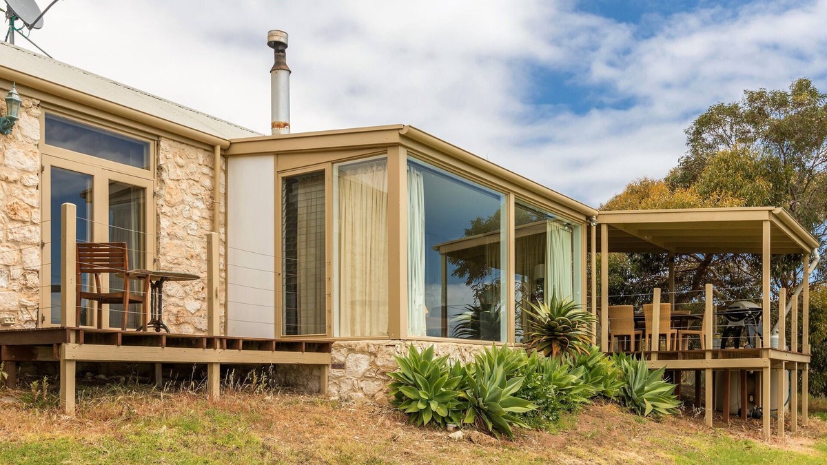 Duncan House | Settlers Cottage - Snellings Beach - Kangaroo Island