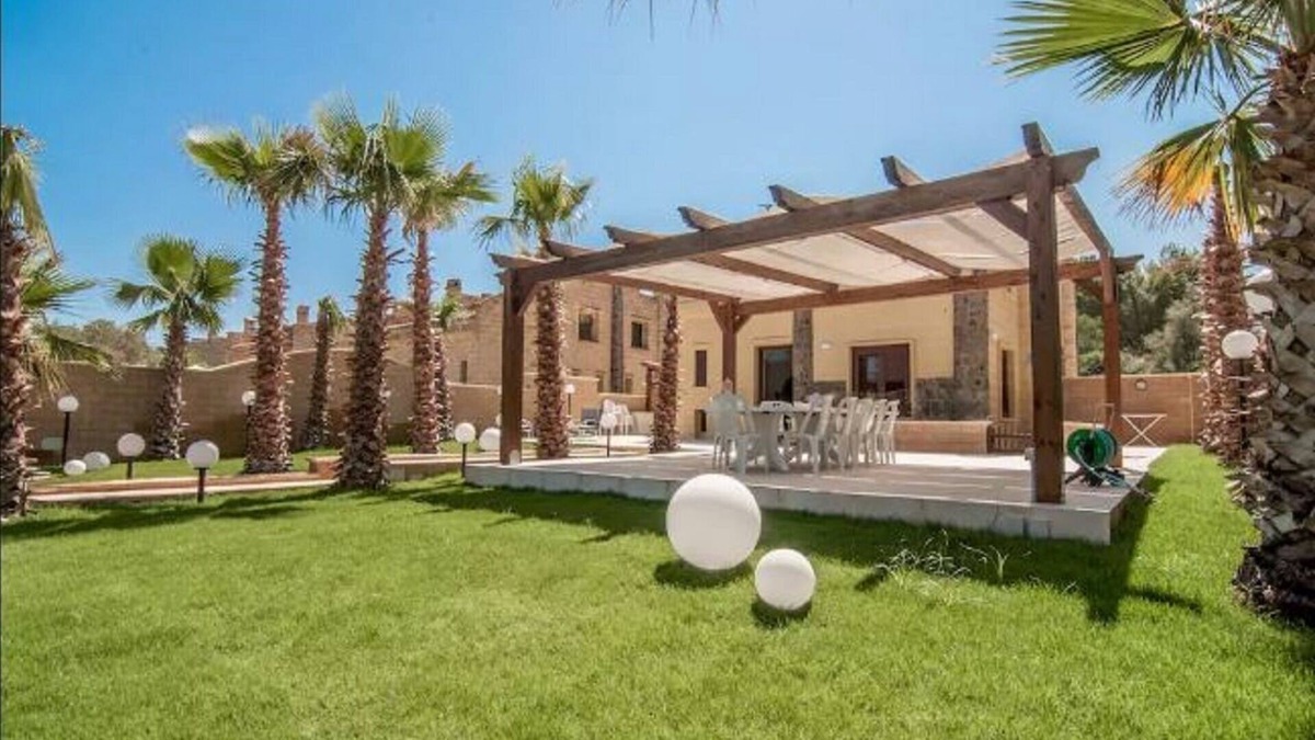 Mazzaforno Villa | Seven Emirs Bay