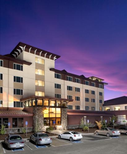 Canyonville Resort | Seven Feathers Casino Resort