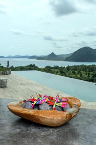 Selong Belanak Hotel | Seven Havens Residence