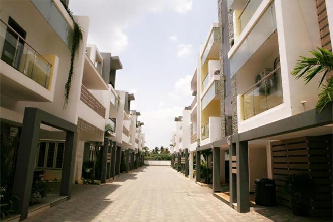 Sholinganallur Apartment | SEVEN STONES STAYS
