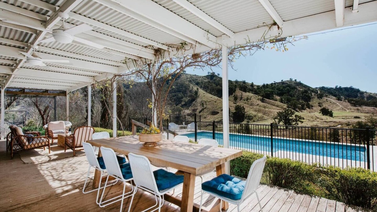 Yarrabin House | Seven Tree Hill An Enchanting Family Homestead