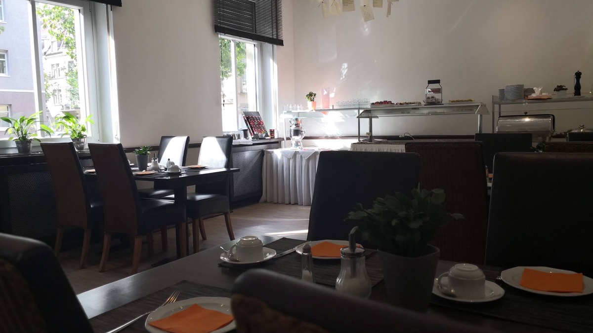 Oststadt Sudlicher Teil Hotel | sevenDays Hotel BoardingHouse