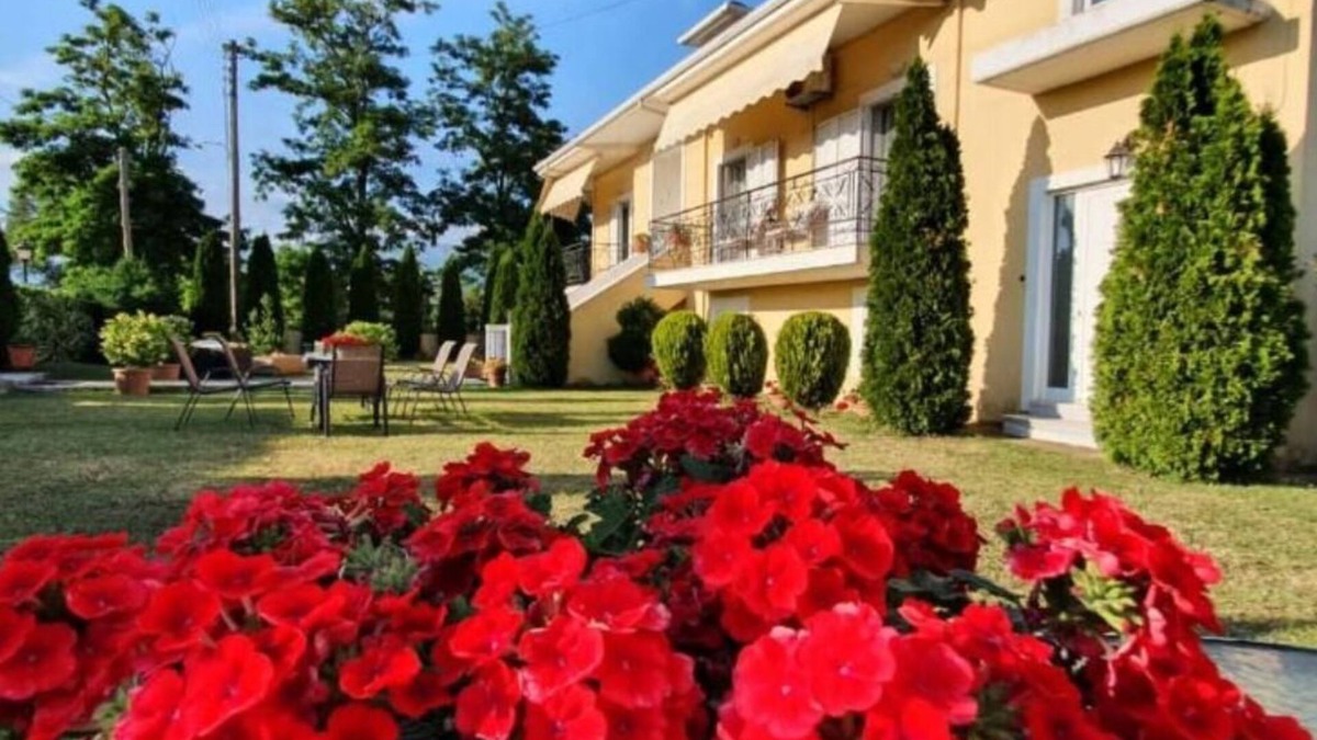 Ioannina Villa | Sevi's Luxury Guesthouse Villa
